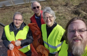 Mit Engagement und guter Laune beim Frühjahrsputz